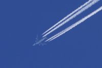 Read more: ChemTrail Photos - Day 7 - 03.04.2010 - Pozdrav od 4 motorne Ajkule