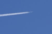 Read more: ChemTrail Photos - Day 7 - 03.04.2010 - Pozdrav od 4 motorne Ajkule