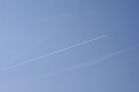 Read more: ChemTrail Photos - Day 11 - 10.04.2010 - Križ iznad glave