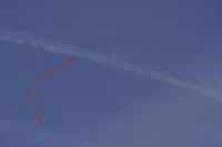 Read more: ChemTrail Photos - Day 16 - 22.04.2010 - Orbovi, križevi, sokoli, egipatski prašinari