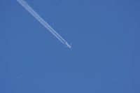 Read more: ChemTrail Photos - Day 20 - 29.04.2010 - Grupnjak na nebu