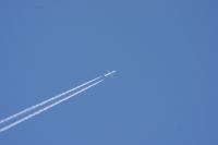 Read more: ChemTrail Photos - Day 20 - 29.04.2010 - Grupnjak na nebu