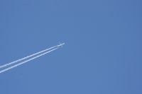 Read more: ChemTrail Photos - Day 20 - 29.04.2010 - Grupnjak na nebu