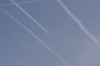 Read more: ChemTrail Photos - Day 22 - 01.05.2010 - Prvomajski masakr na nebu