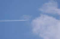 Read more: ChemTrail Photos - Day 27 - 23.05.2010 - Uhvaćen spuštenih gaća