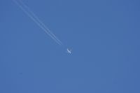 Read more: ChemTrail Photos - Day 27 - 23.05.2010 - Uhvaćen spuštenih gaća