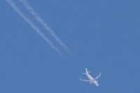 Read more: ChemTrail Photos - Day 27 - 23.05.2010 - Uhvaćen spuštenih gaća