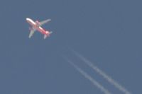 Read more: ChemTrail Photos - Day 39 - 30.06.2010 - Curenje materijala iz repa