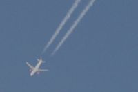 Read more: ChemTrail Photos - Day 39 - 30.06.2010 - Curenje materijala iz repa