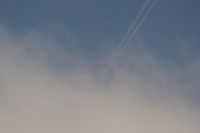 Read more: ChemTrail Photos - Day 39 - 30.06.2010 - Curenje materijala iz repa