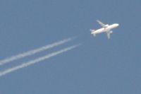 Read more: ChemTrail Photos - Day 39 - 30.06.2010 - Curenje materijala iz repa