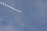 Read more: ChemTrail Photos - Day 49 - 13.11.2010 -  Uobičajena gužva na nebu