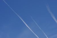 Read more: ChemTrail Photos - Day 49 - 13.11.2010 -  Uobičajena gužva na nebu