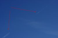 Read more: ChemTrail Photos - Day 49 - 13.11.2010 -  Uobičajena gužva na nebu