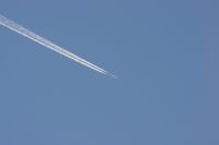 Read more: ChemTrail Photos - Day 49 - 13.11.2010 -  Uobičajena gužva na nebu