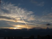 Read more: ChemTrail Photos - Day 52 - 19.12.2010 -  Predbožićno sprejanje