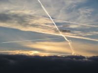 Read more: ChemTrail Photos - Day 52 - 19.12.2010 -  Predbožićno sprejanje