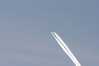 Read more: ChemTrail Photos - Day 53 - 16.01.2011 -  Nepoznati četveromotorni zaprašivač