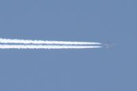 Read more: ChemTrail Photos - Day 53 - 16.01.2011 -  Nepoznati četveromotorni zaprašivač