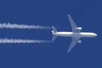 Read more: ChemTrail Photos - Day 53 - 16.01.2011 -  Nepoznati četveromotorni zaprašivač