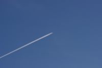 Read more: ChemTrail Photos - Day 53 - 16.01.2011 -  Nepoznati četveromotorni zaprašivač