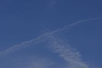 Read more: ChemTrail Photos - Day 61 - 14.05.2011 -  Anonimni Boeing