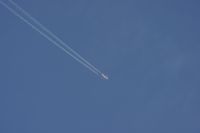 Read more: ChemTrail Photos - Day 61 - 14.05.2011 -  Anonimni Boeing